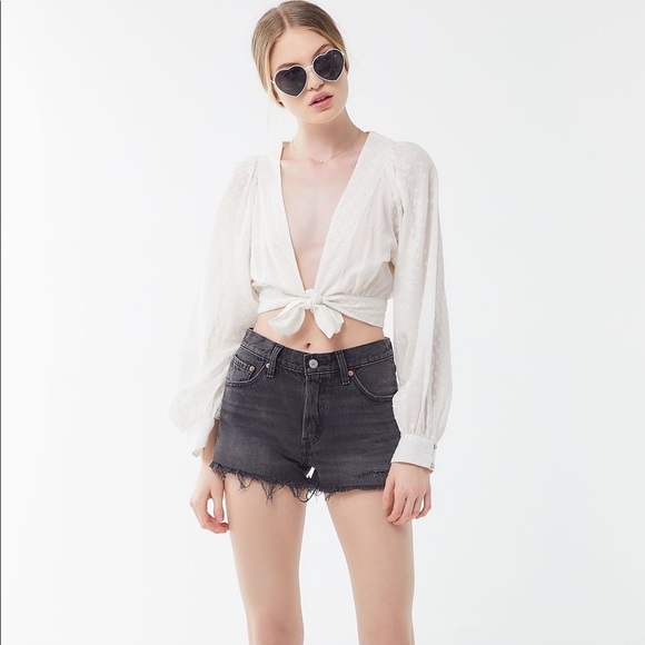 Levi’s 501 Mid-Rise Denim Short – Trashed Black - Picture 4 of 4